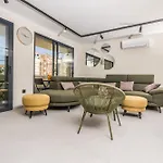 Marina 38 Guest house 4*