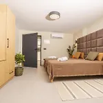 Marina 38 デニア