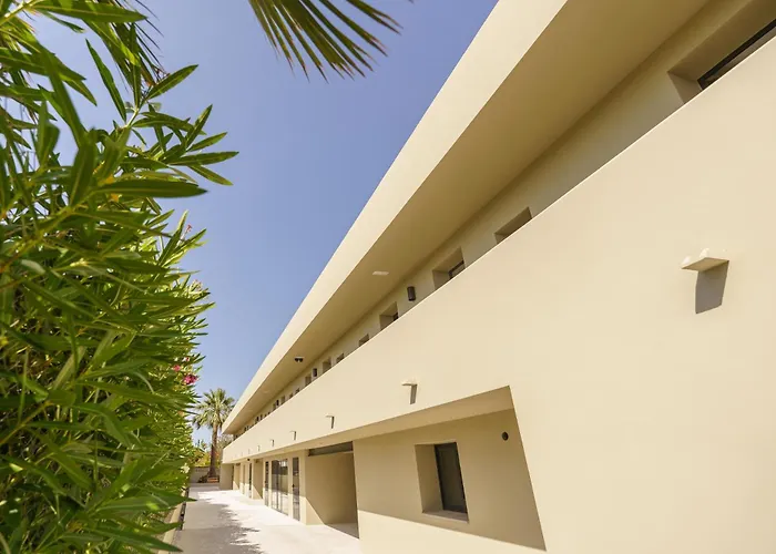 Marina 38 Guest house