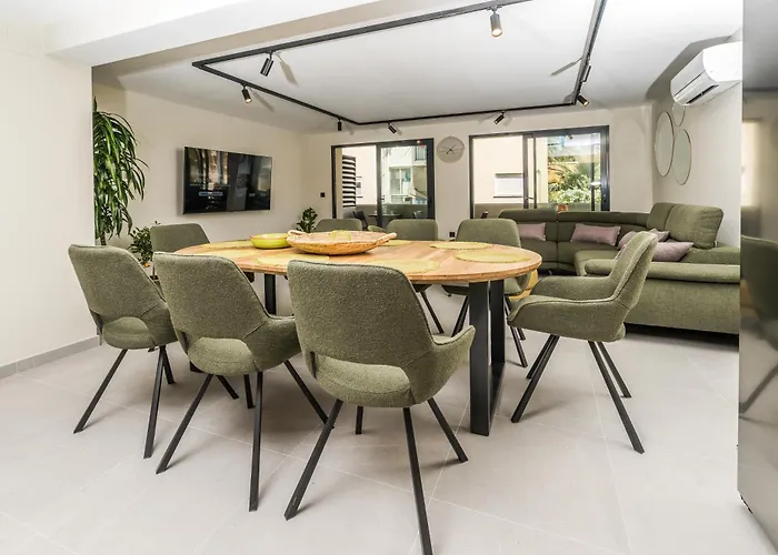 Гостьовий будинок Marina 38 4*