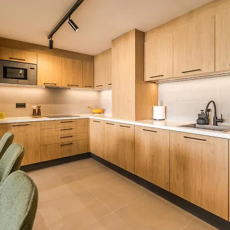 Marina 38 Penzion Denia