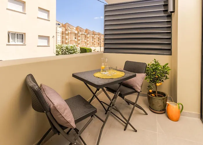 Marina 38 Guest house Denia